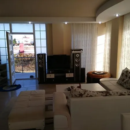 Villa Happy Land *